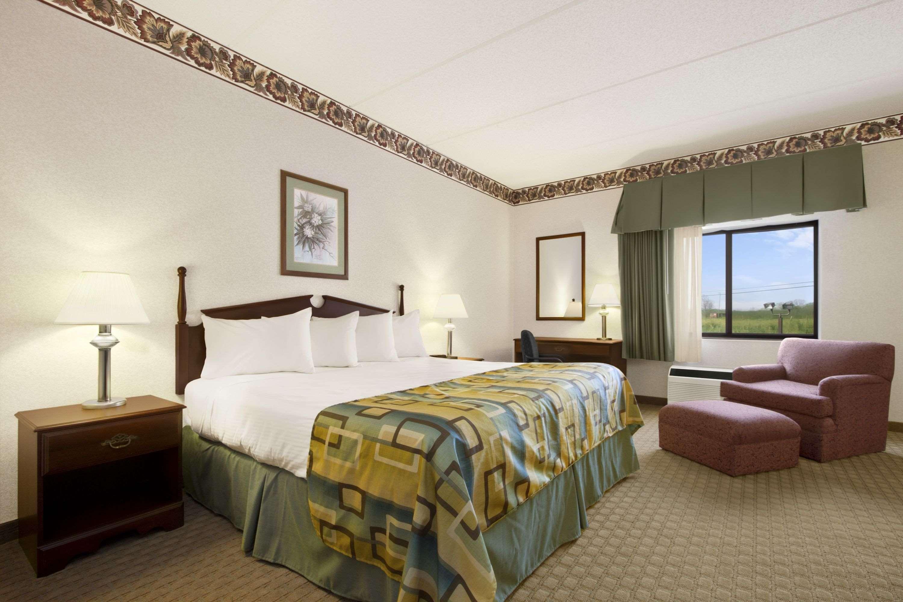 Hotel Baymont By Wyndham Corbin Exterior foto